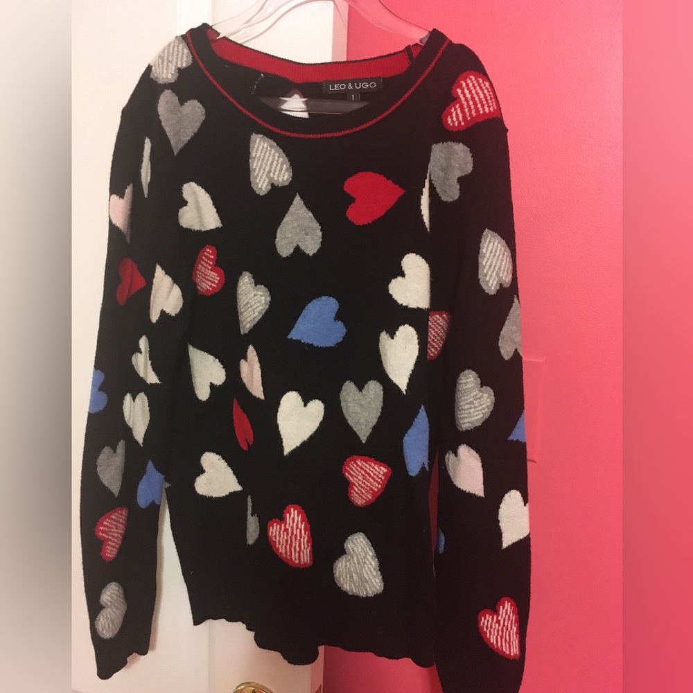 Leo and Ugo woman’s heart sweater